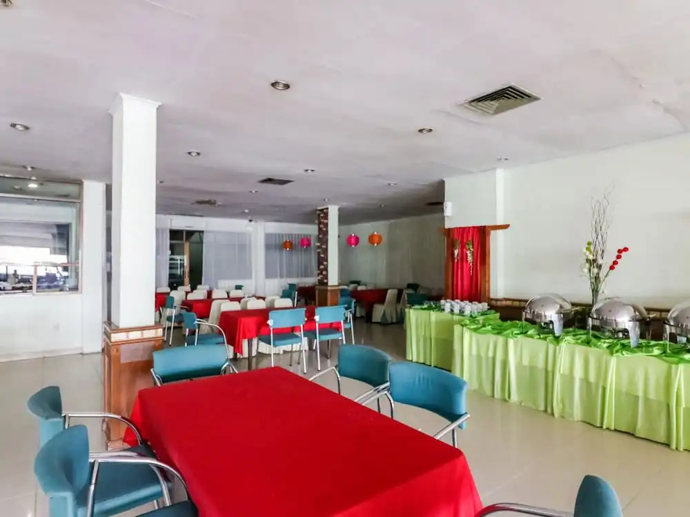 NIDA Rooms Tampan Universitas Riau HR Subrantas Panam at Hotel Sabrina