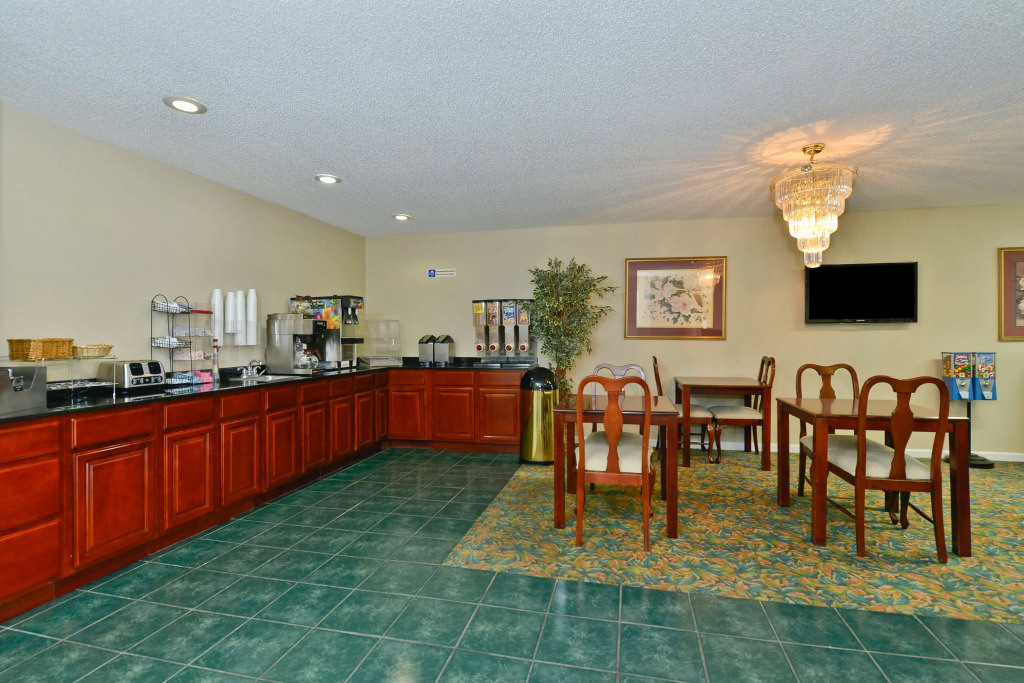 Americas Best Value Inn Hazlehurst