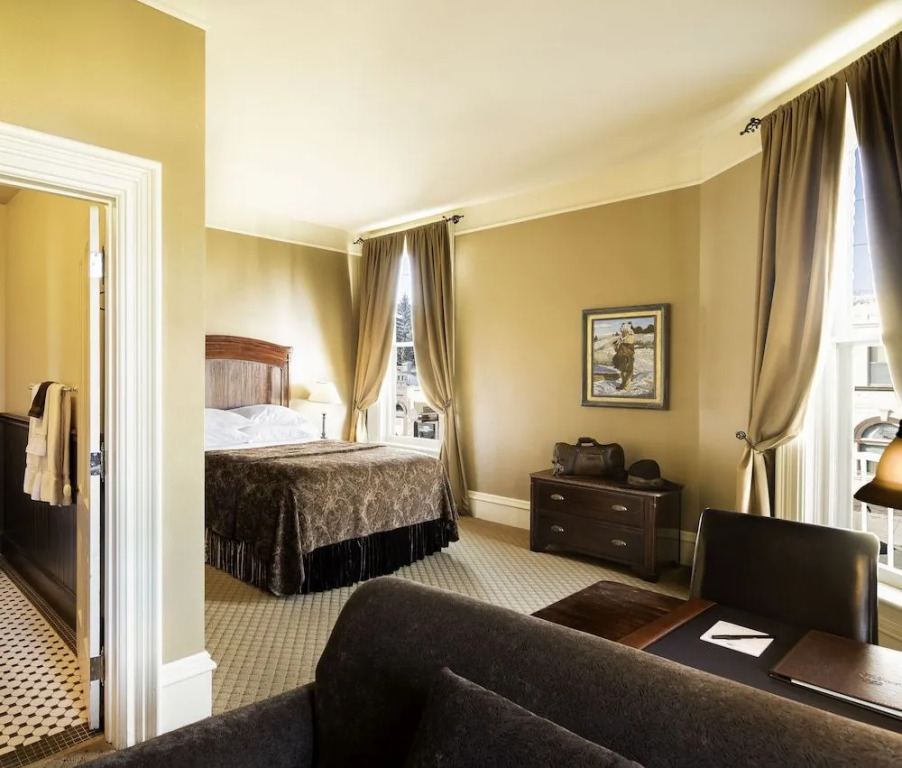 Grand Union Hotel