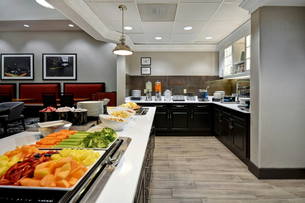 Homewood Suites by Hilton Edgewater-NYC Area