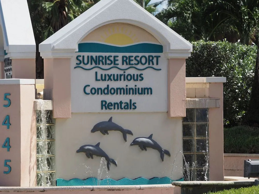 Sunrise Resort by Liberte