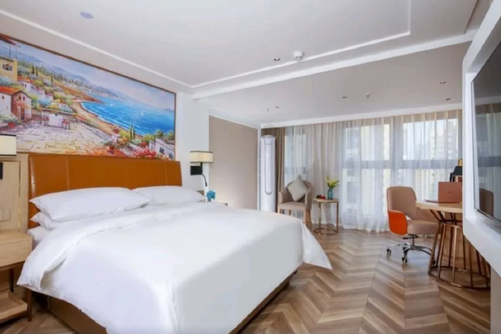 Vienna Hotel (Chengdu Convention and Exhibition Center, Intime City)