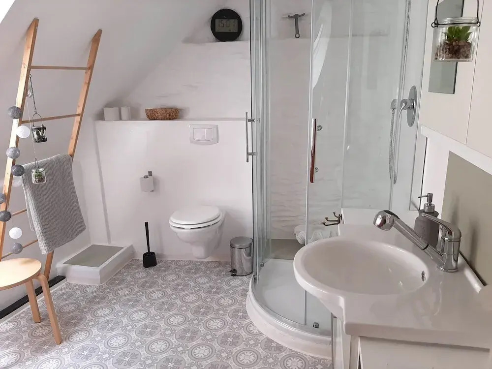 Lovely Apartment in Roes With a Terrace