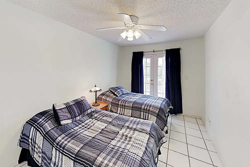 New Listing! Casa De La Isla W/ Private Pool 3 Bedroom Condo