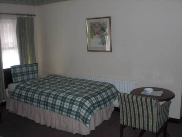 Countrywide Inns Commercial & Tourist