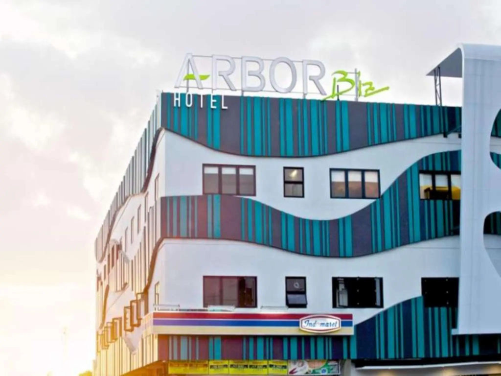 Arbor Biz Hotel