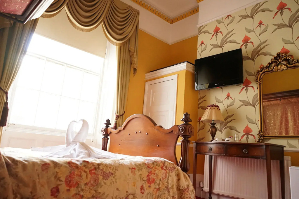 Regency Hotel