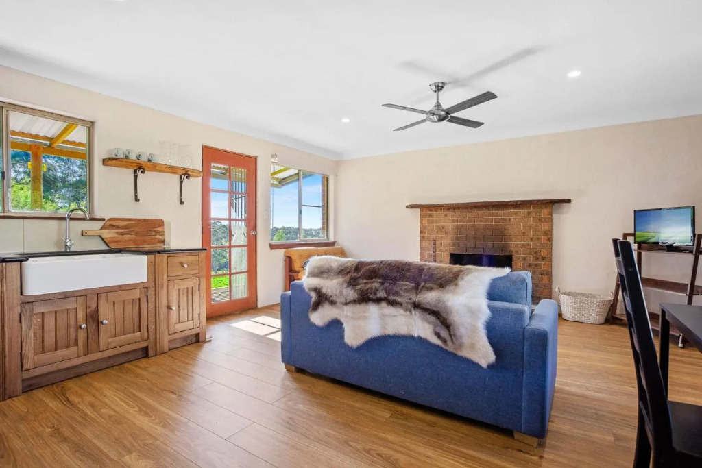 Braeside Cabin One Pinkwood