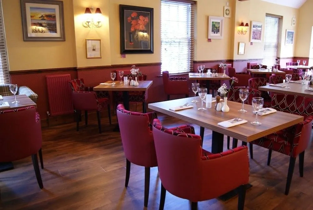 Selkirk Arms Hotel