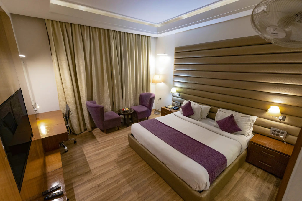 Millennium Inn