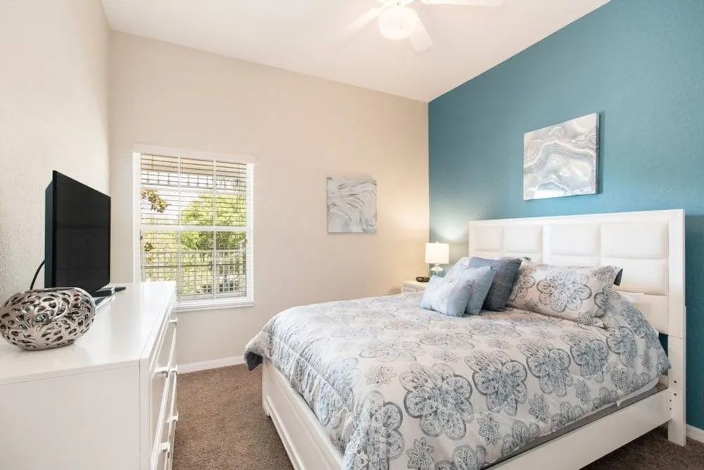 Bahama Bay 806