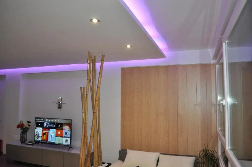 Premium Apartment Yumbo WIFI A/C
