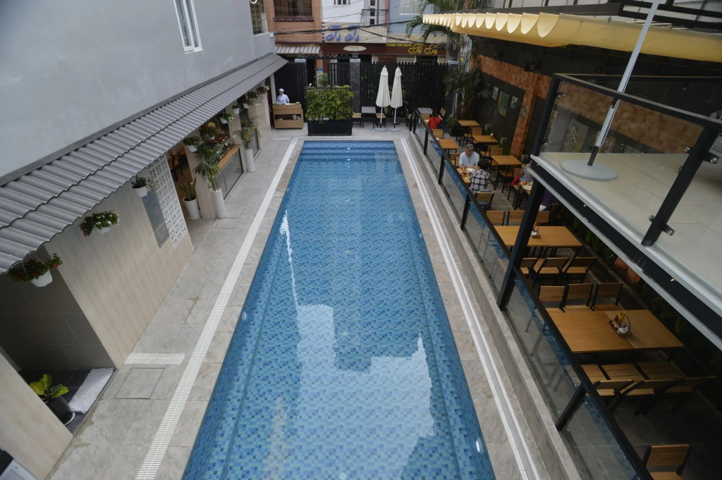 Urban Lodge Hotel Hostel