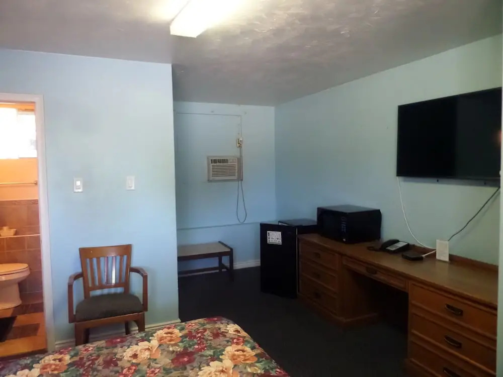 Lakeridge Motel