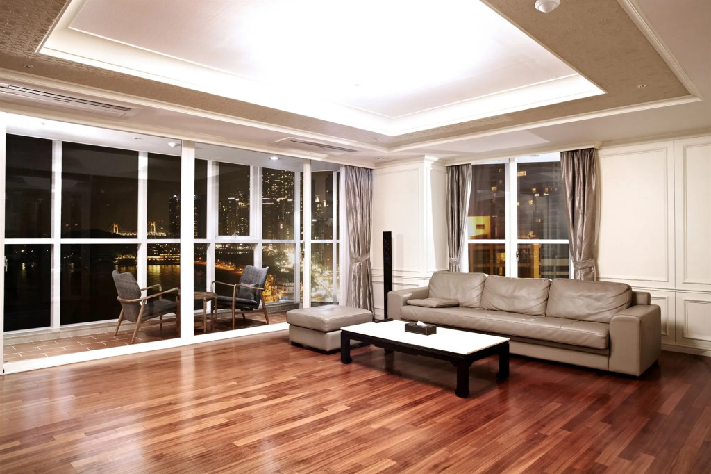 Pale De Cz Condo