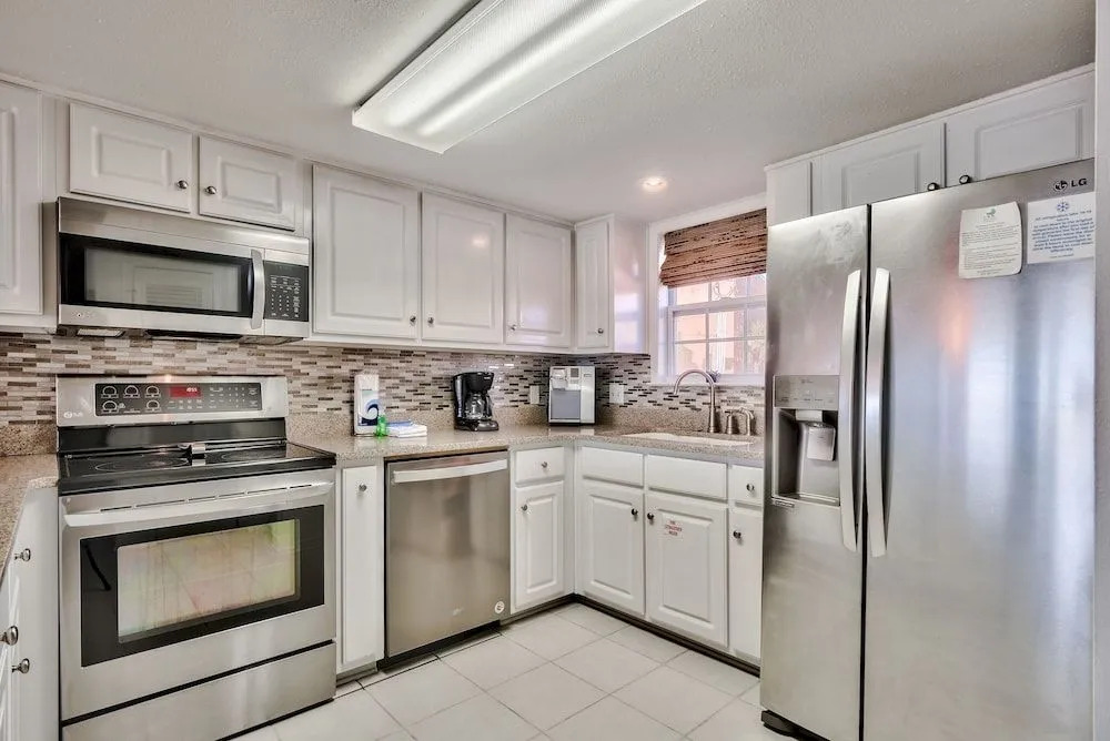 Waterside Dreams Beachfront Newly Remodeled