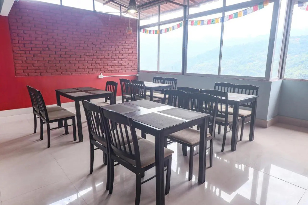 FabHotel Kutighar Regency
