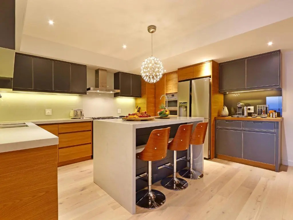 Clifton YOLO Spaces - Clifton Private Beach Villa