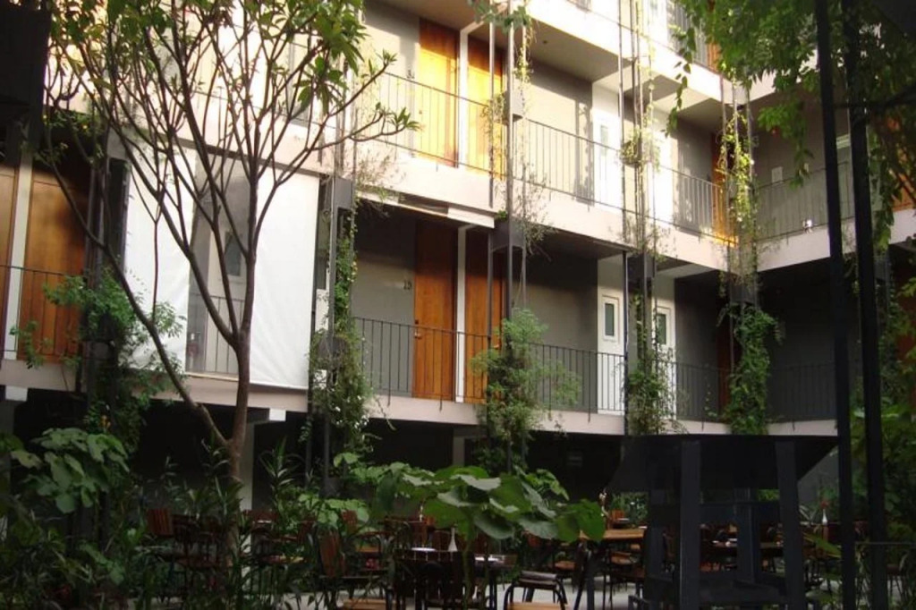 Flor de Mayo Hotel & Restaurant