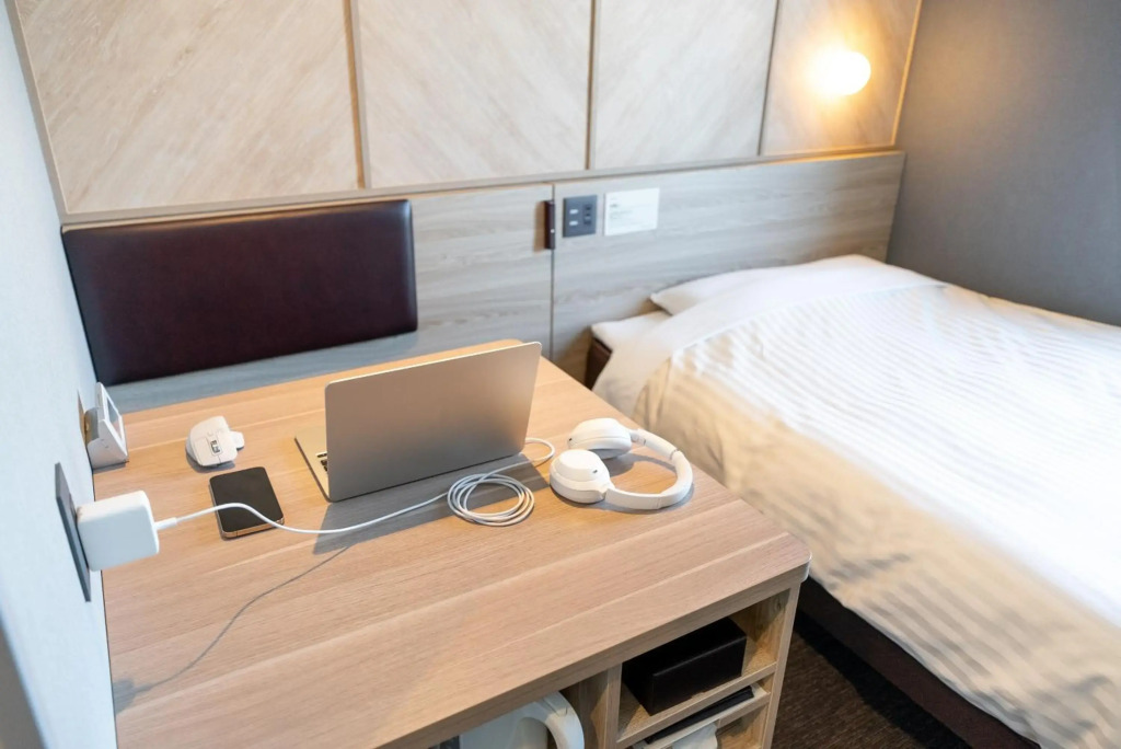 Super Hotel Shikoku-chuo