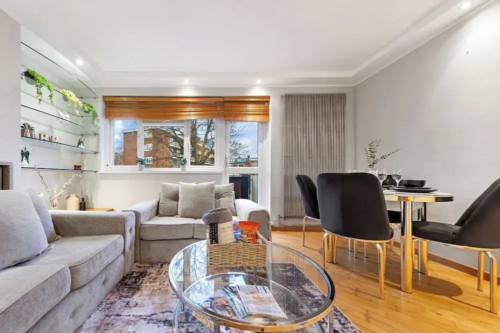 Luxe Stays Putney & Stamford