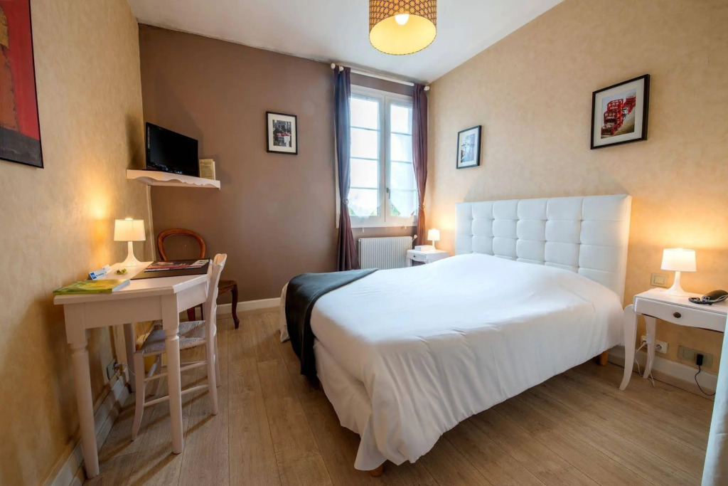 Logis Hotels - Au Colombier du Touron