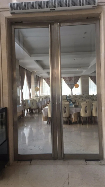 Luoyang Zhenghe Hotel