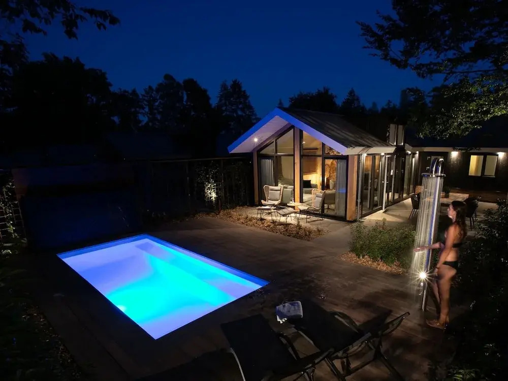 Luxury Lodge With Private Swimming Pool