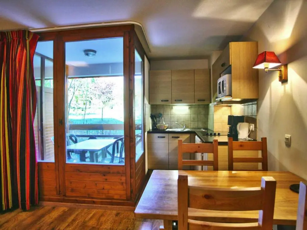 Appartement Brides-les-Bains, 1 pièce, 4 personnes - FR-1-512-94