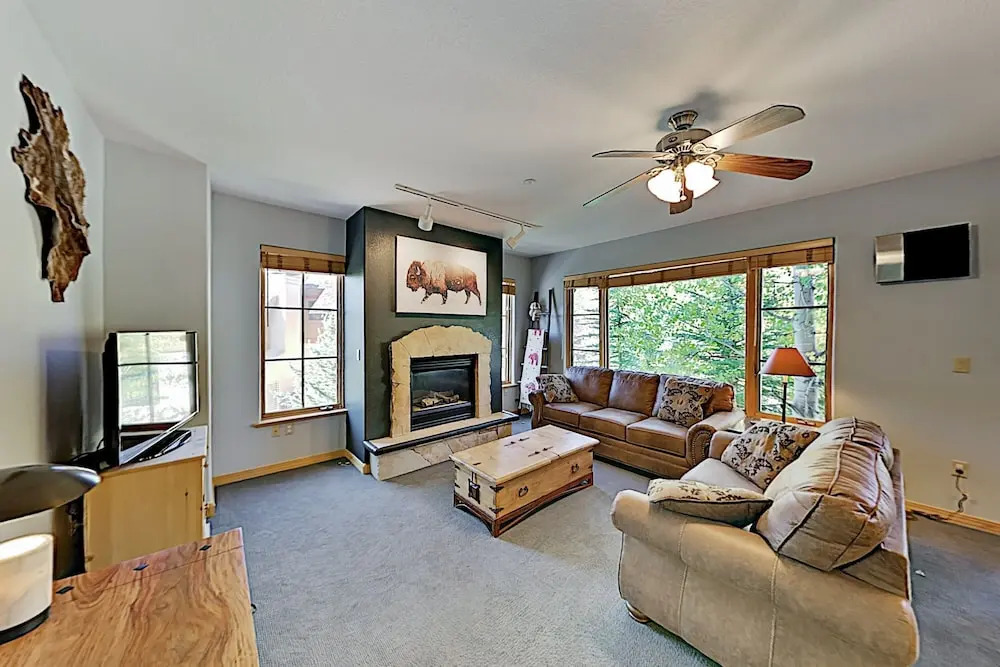 74cresrd 2 Bedroom Condo