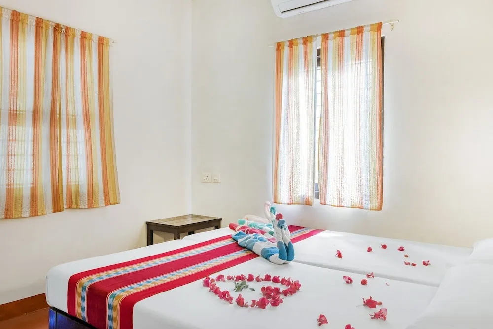 GuestHouser 2 BHK Villa 4e77