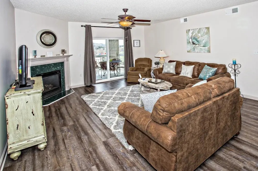 Whispering Pines Condominium 132