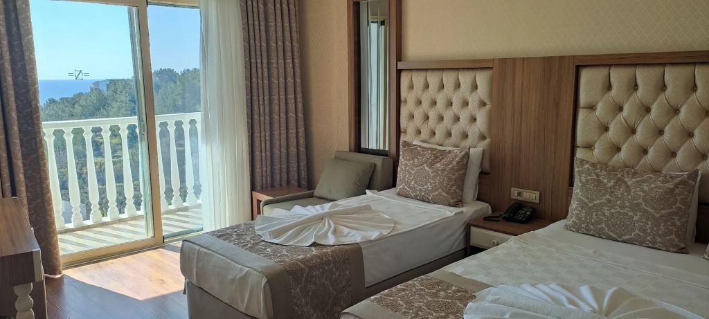 Oz Hotels Sui