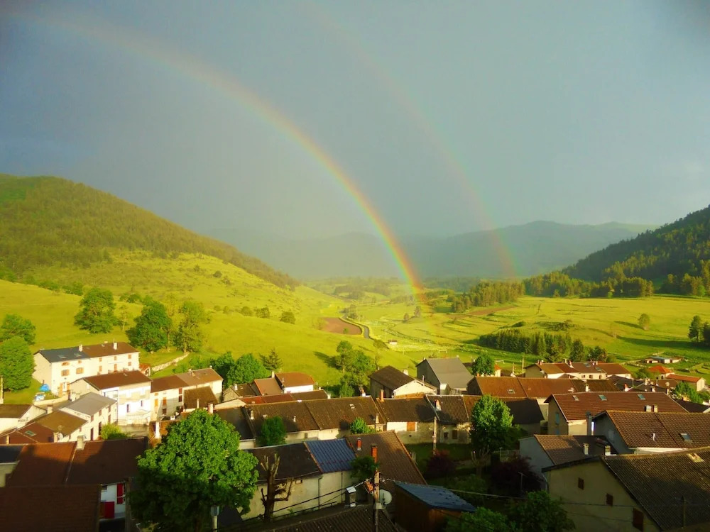 House With 3 Bedrooms in Comus, With Wonderful Mountain View, Furnishe