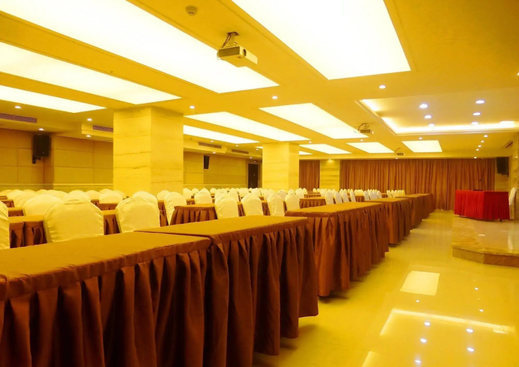 Biancheng Internationl Hotel