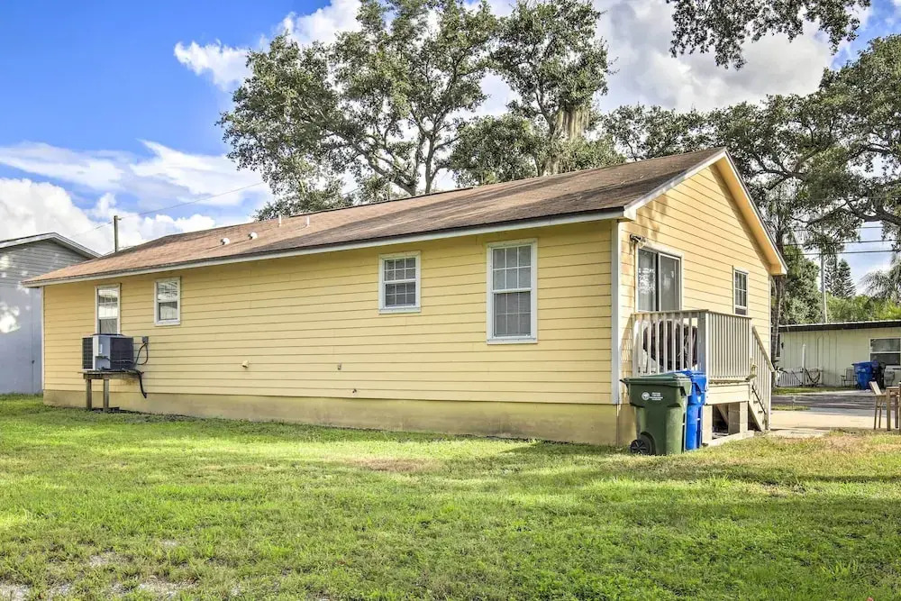 Home w/ Yard: 1 Mi to Indian Rocks Beach & Golf