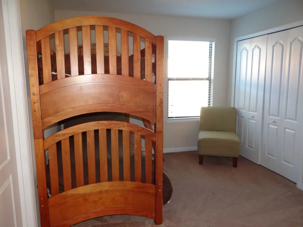 Lightmaker Property Management - Davenport