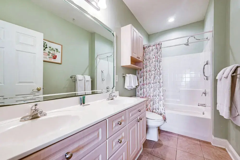 1st-floor Condo in Myrtle Beach ~ 2 Mi to Ocean!