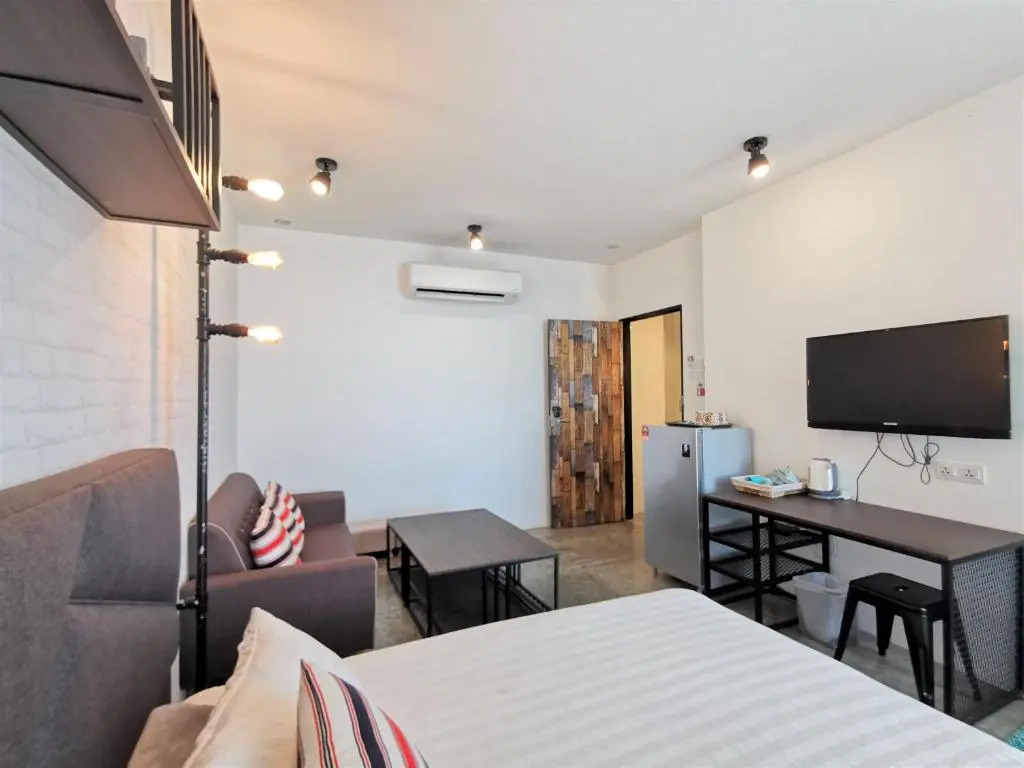 MWV Suite Room (MUAR)