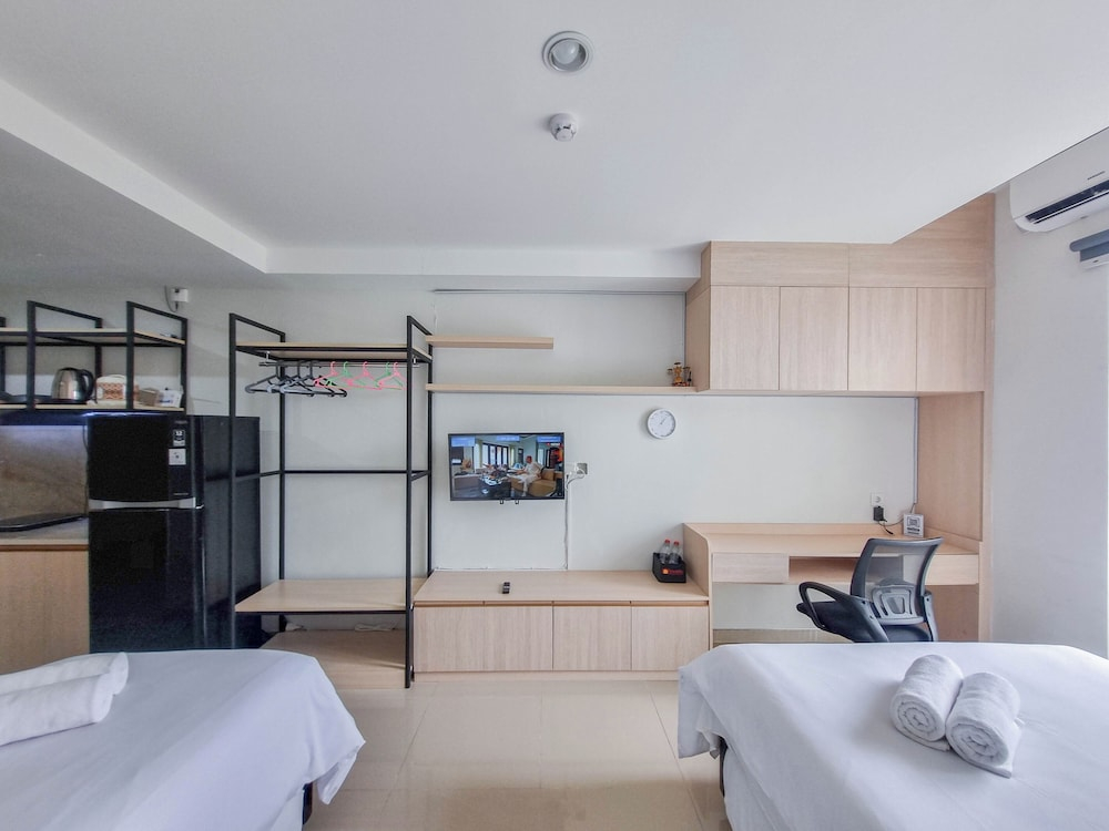 Mountain View Studio for 6 Pax at Mataram City Apartment