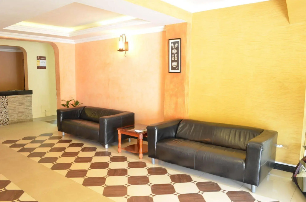 Royal City Hotel