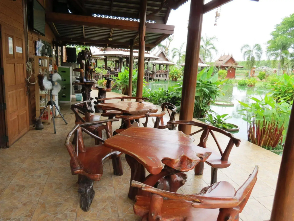 Pongsin Resort