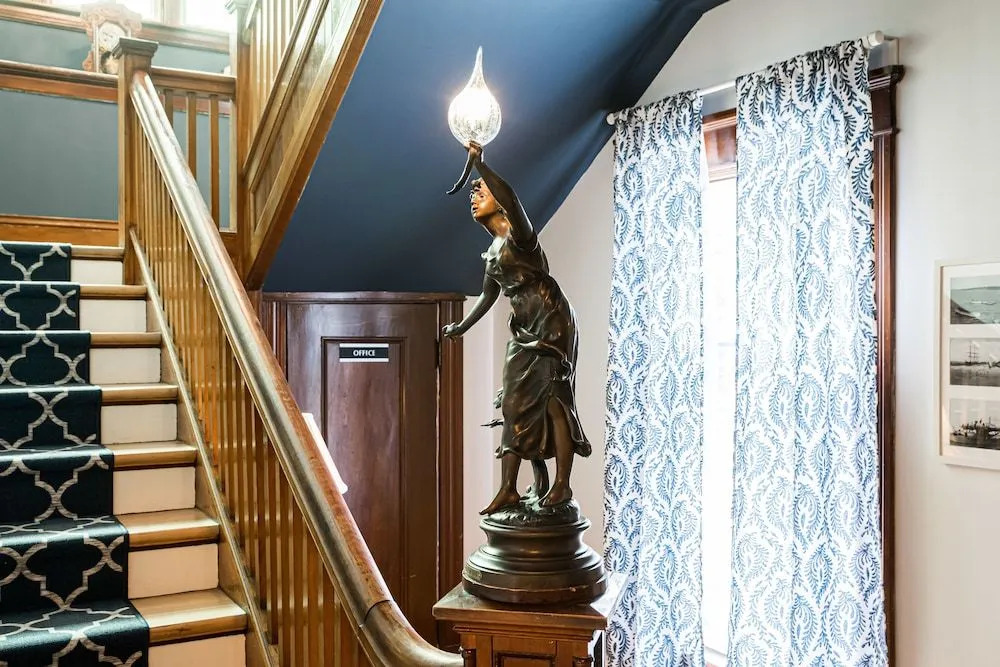 Bower on Main by Bower Hotels & Suites