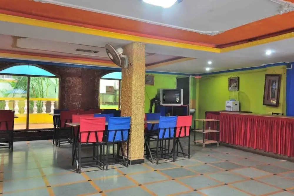 Krish Holiday Inn Baga