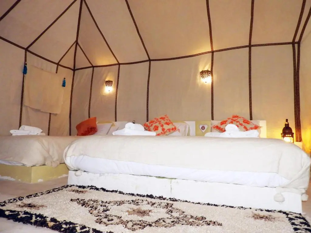 Sleep In Luxury Tent In Desert