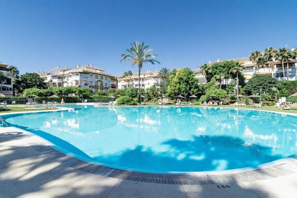 Dn11-2 Bedroom Apartment Close to Puerto Banus