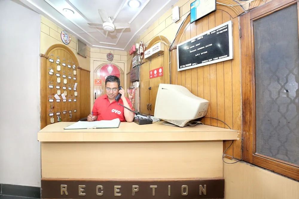 Hotel O Surya