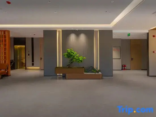 Xilinhot Moonlight Stroll Hotel (Victoria Plaza)