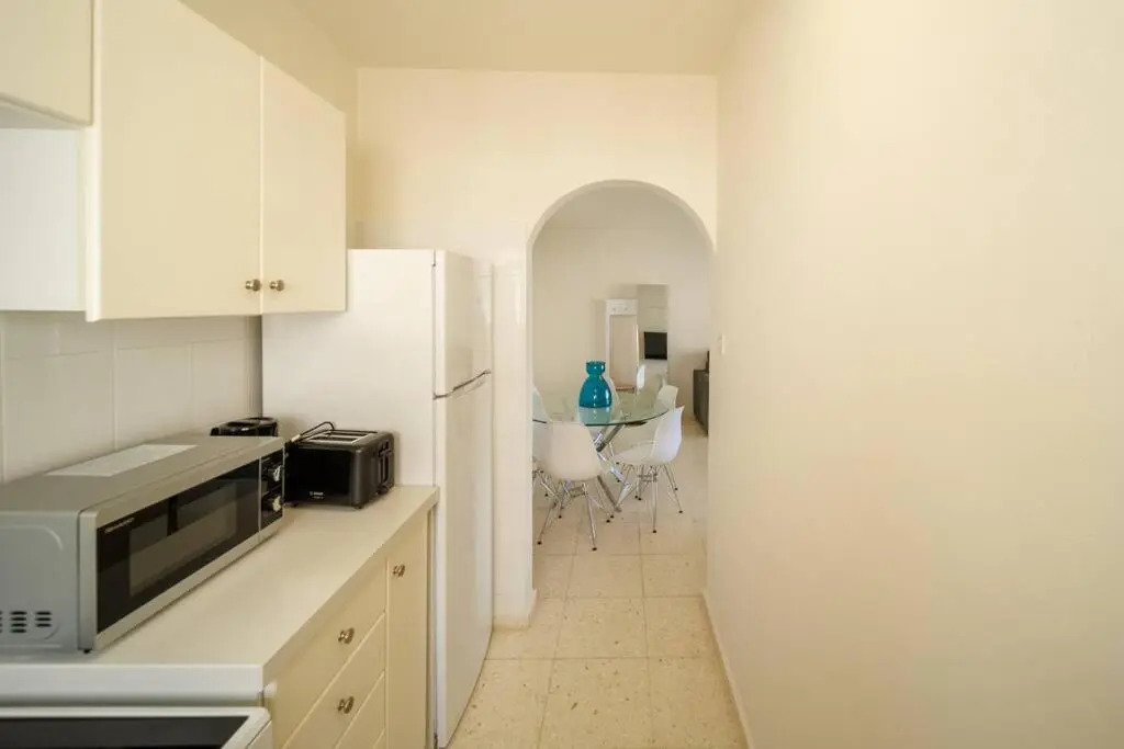 2bed Apartment by the Sea