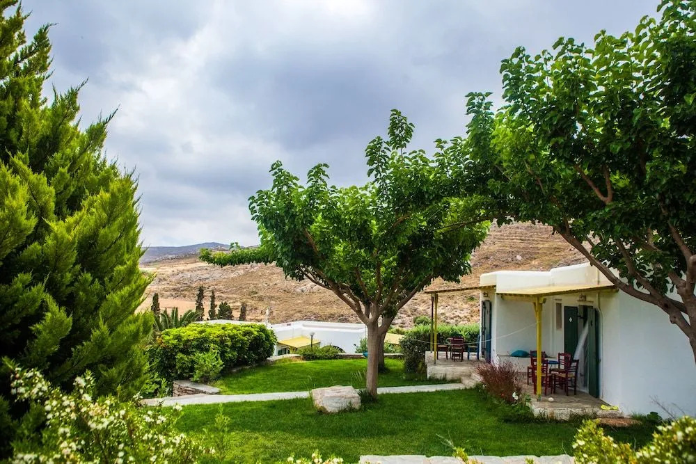 Palatiana Agriturismo-Philoxenia Cottages Retreat